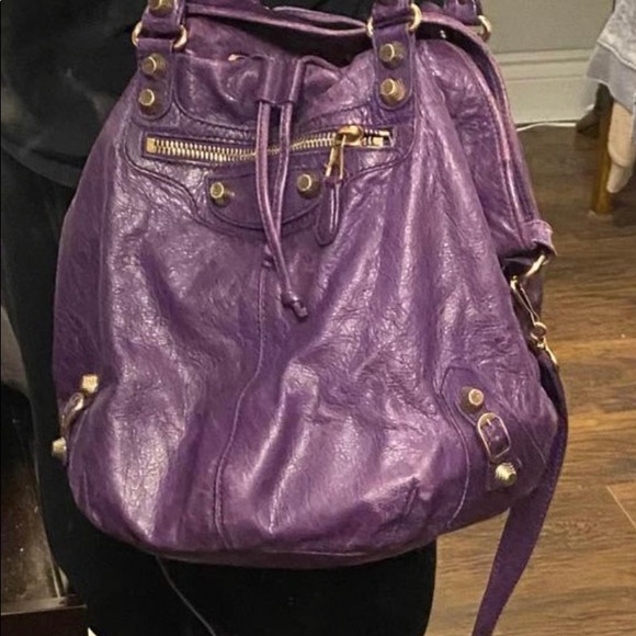 SOLD 😍😍Balenciaga pom pom / bucket bag - Picture 6 of 13